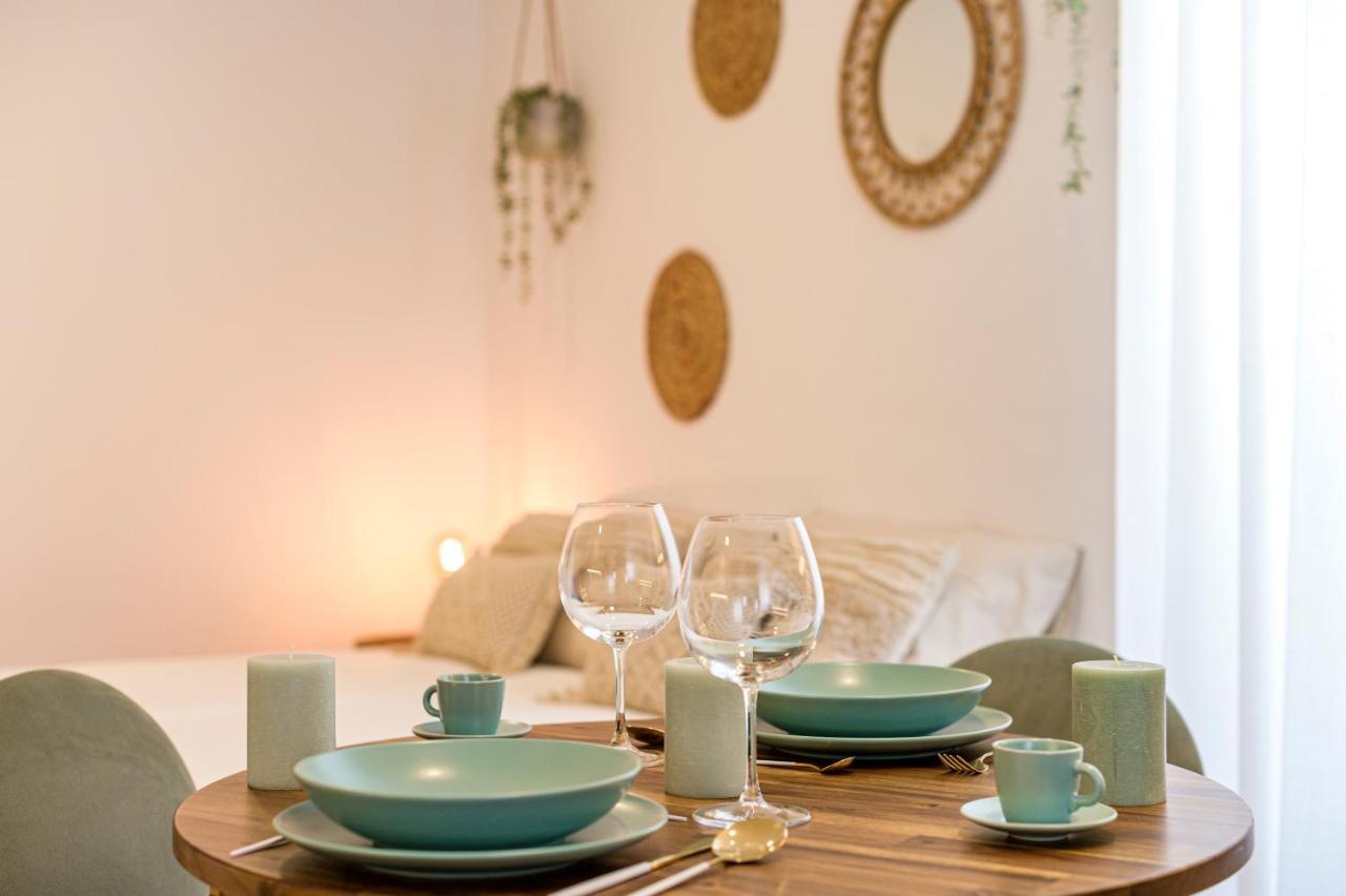 Chalet Marias - Parede Beach Apartments Kültér fotó