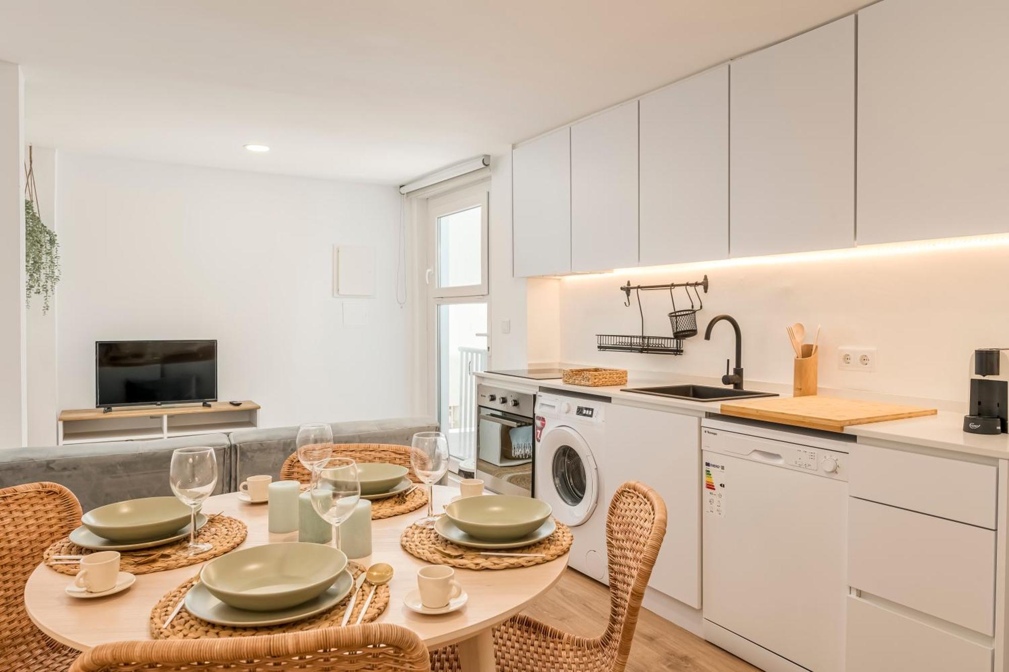Chalet Marias - Parede Beach Apartments Kültér fotó