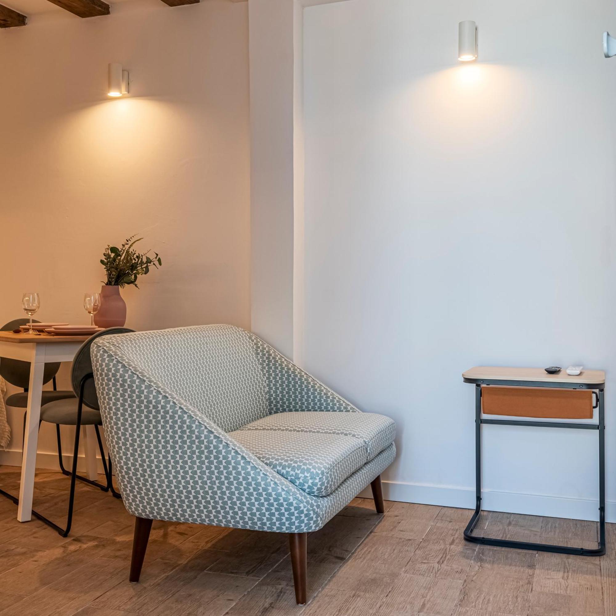 Chalet Marias - Parede Beach Apartments Kültér fotó